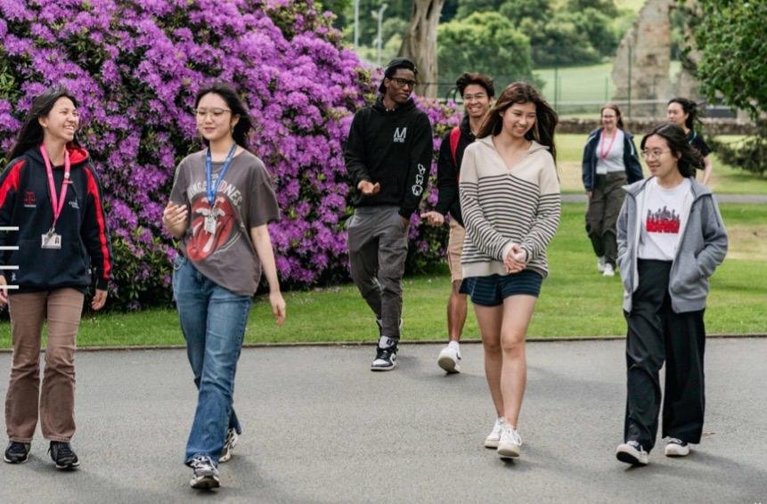 features.items.2.title